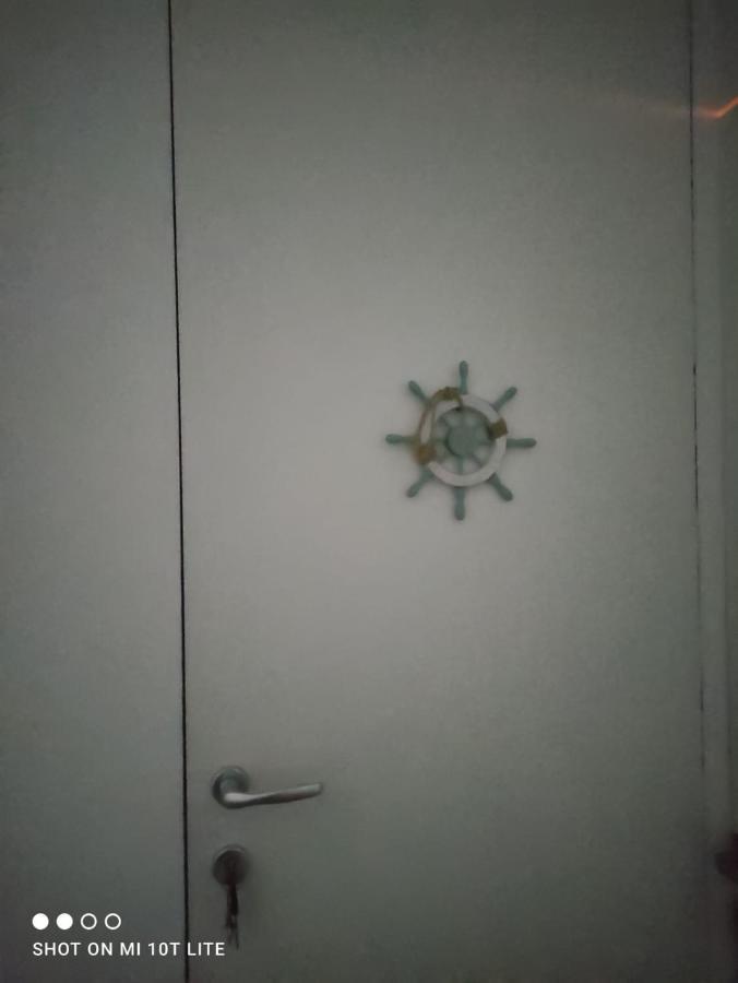 Albero della vita Spotorno Esterno foto